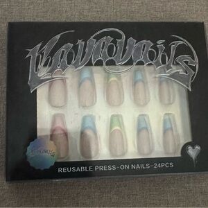 Press On Nail Set-24 Pieces Reusable False Nails - Great for Halloween Costumes